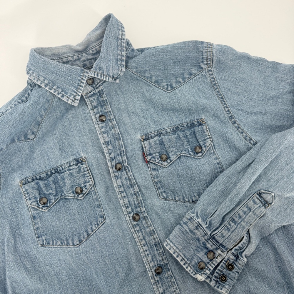 Levis Red Tab Mens Light Wash Denim Western Snap Button Down Shirt Medium